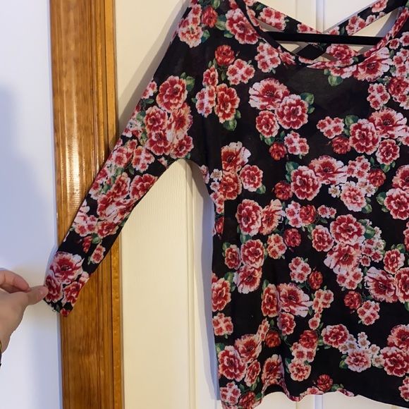 Half Sleeve Floral Tee - Picture 2 of 5